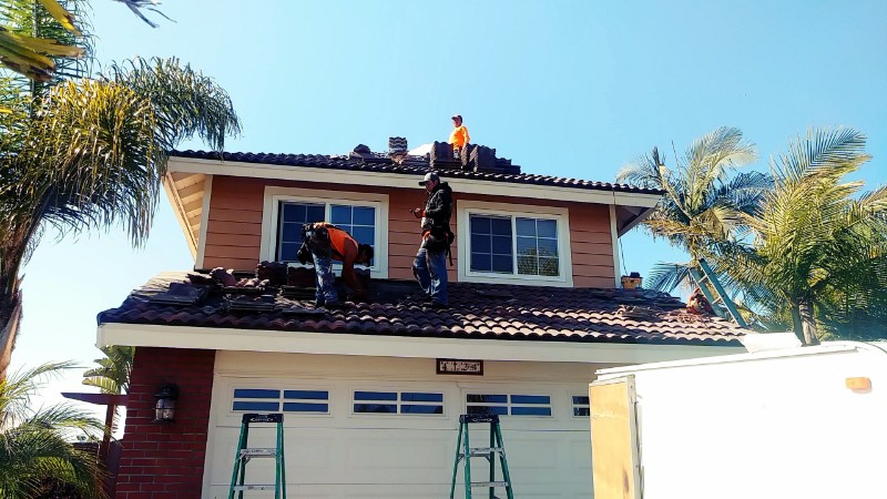roofing contractors in California